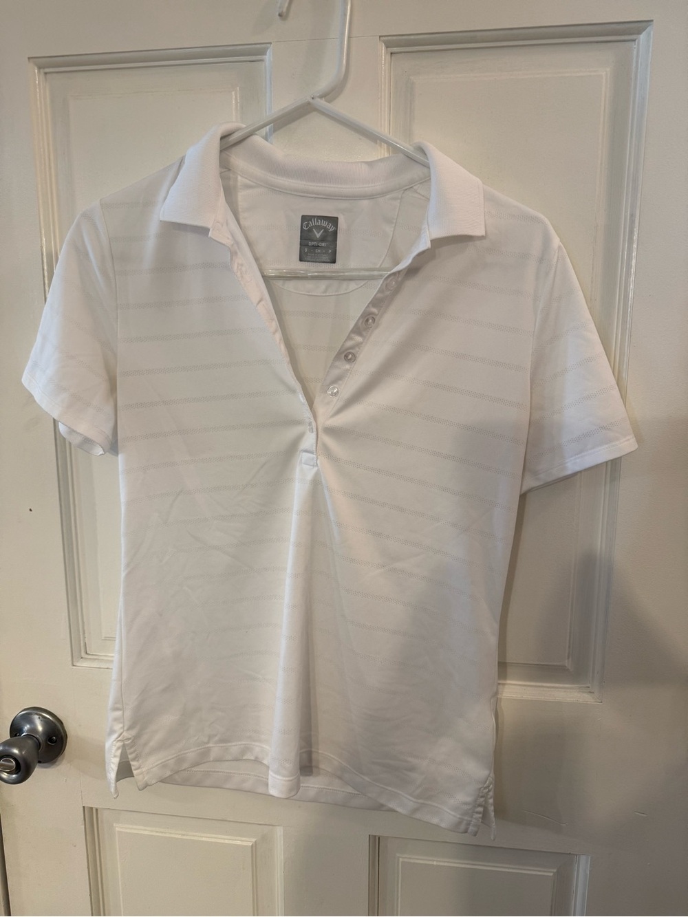 Callaway white performance polo with black logo tag